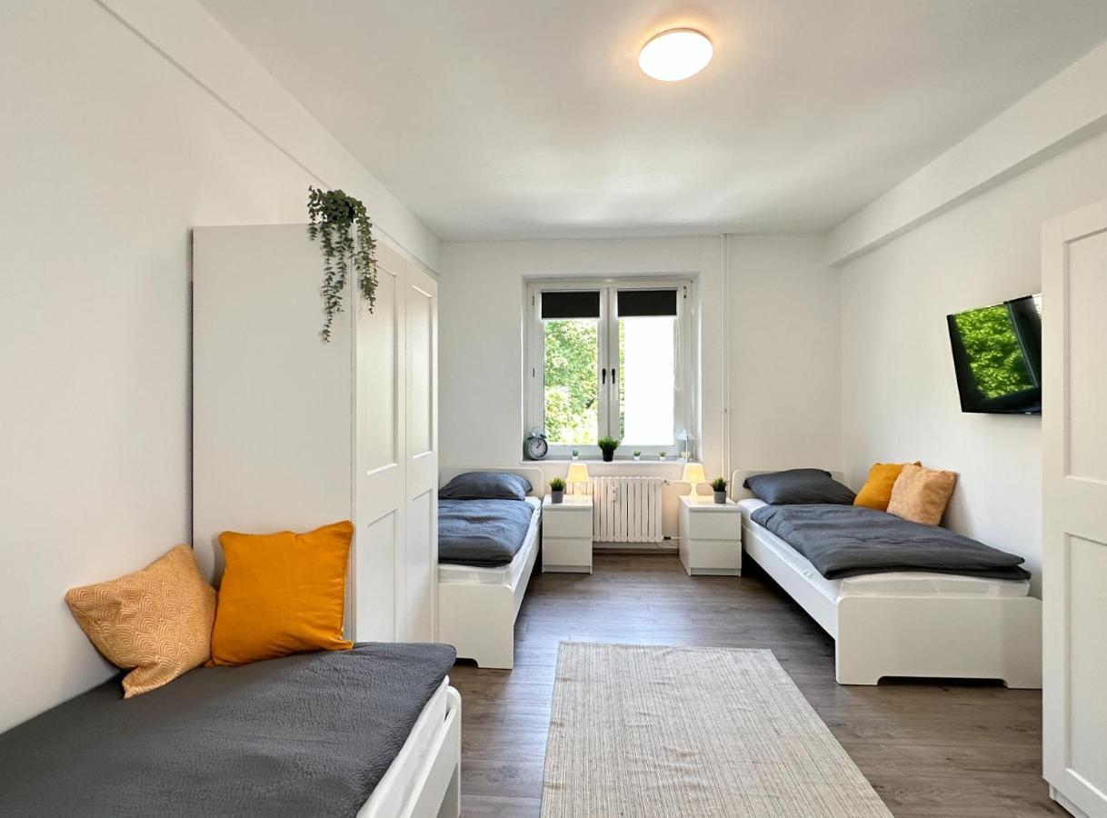 Monteurwohnung Mit Balkon Apartment